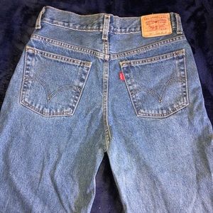 Levi’s 550 relaxed fit